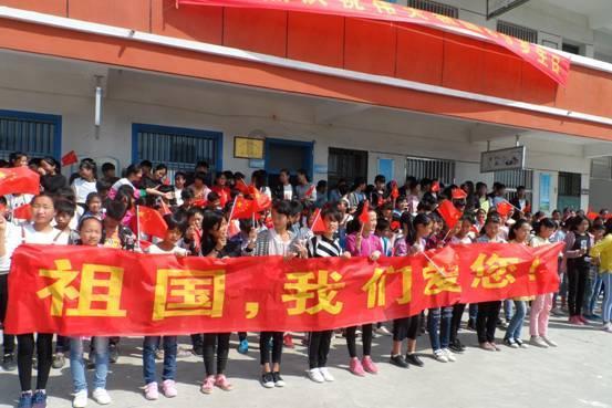 男人如果不爱一个女人了，会对她很残忍。先甩了。再各种利用她？游戏画面